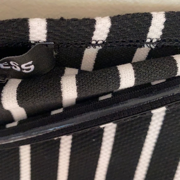 Express Striped Tie Front Tube Top - XS - Picture 4 of 7